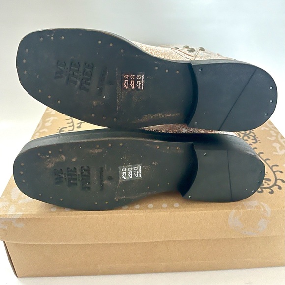 NIB Free People WTF Janey Engineer Boots in Silver Size 9 - Picture 7 of 12